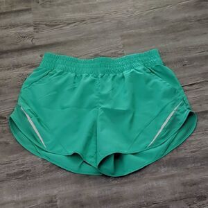 Athletic shorts with reflective stripe Sz L